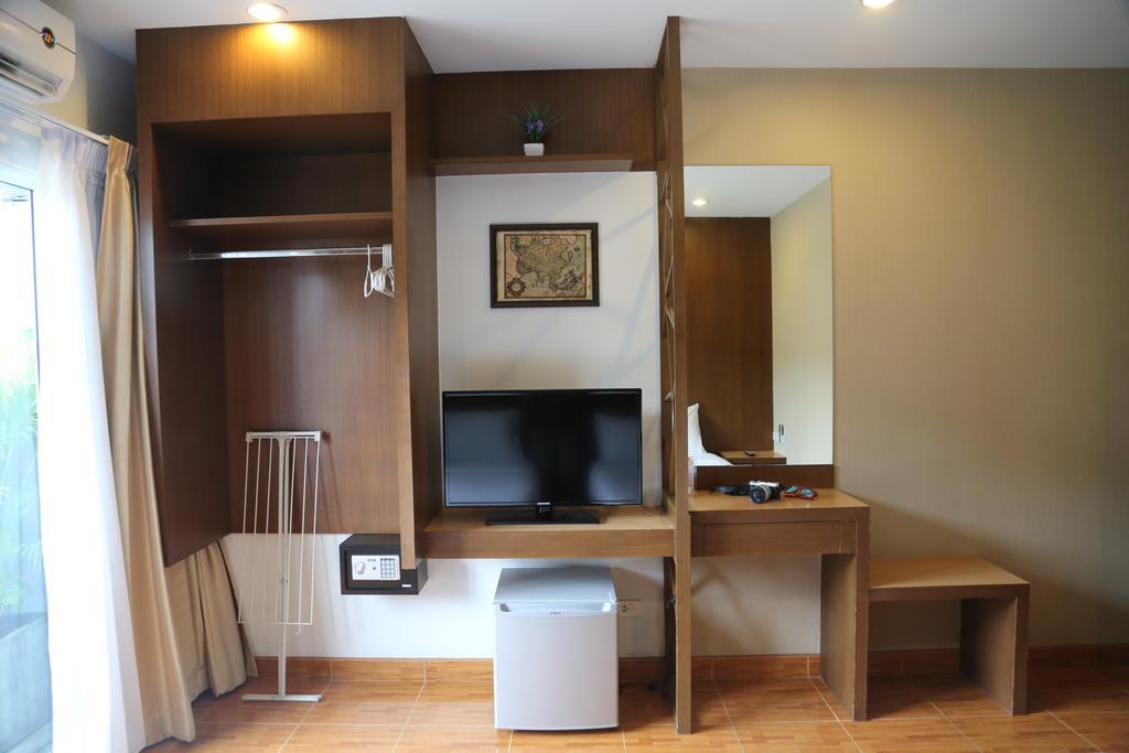 Tree Hug Home Patong 외부 사진